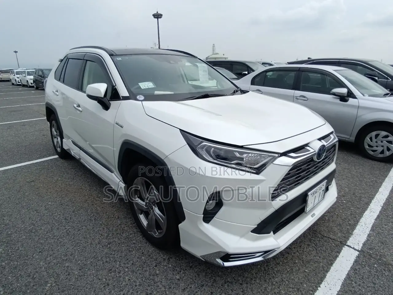 Toyota RAV4 G edition Hybrid 2020
