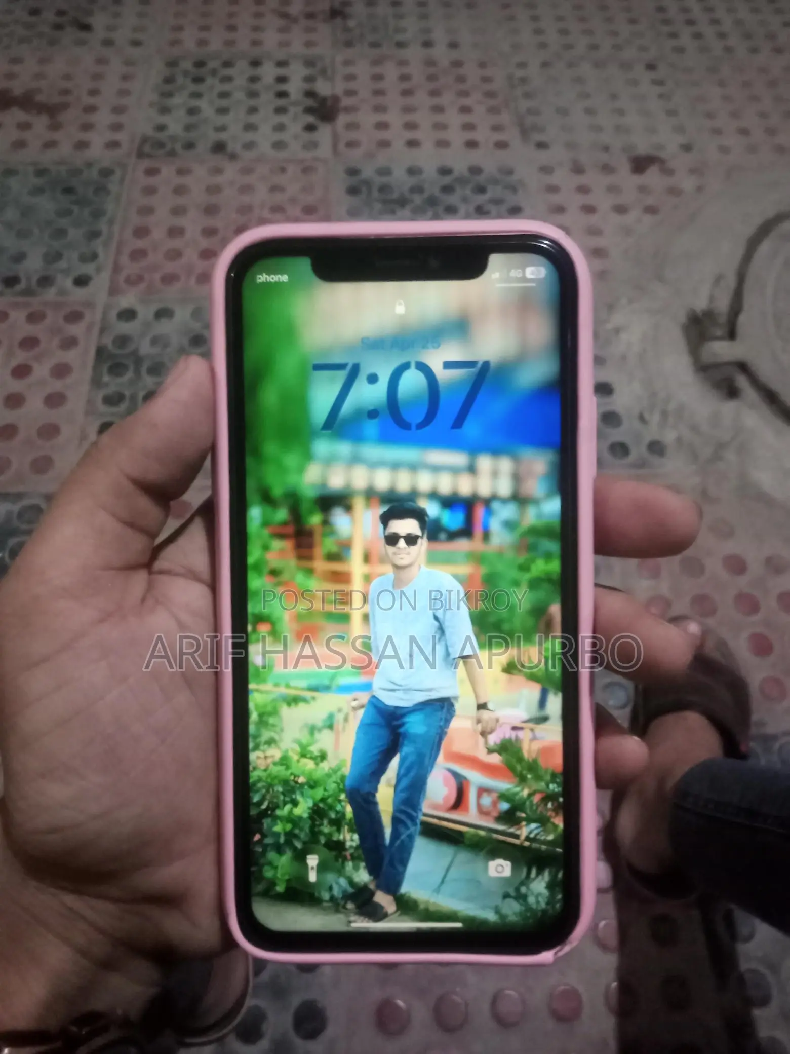 Apple iPhone 11 (Used)