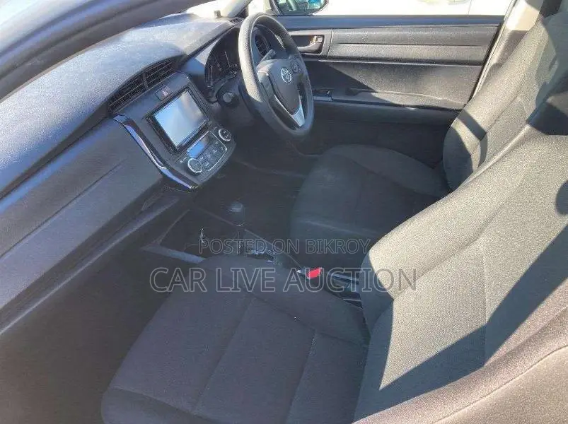 Toyota Axio hybrid Ready 2020