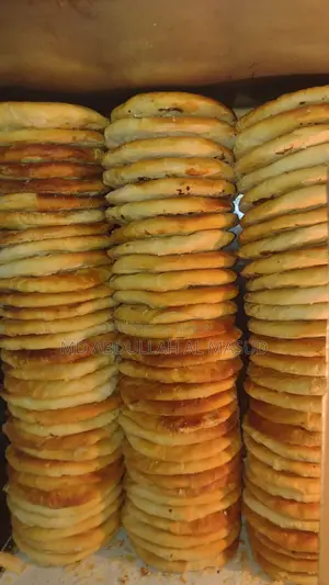 মিষ্টি ও নোনতা বাকরখানি