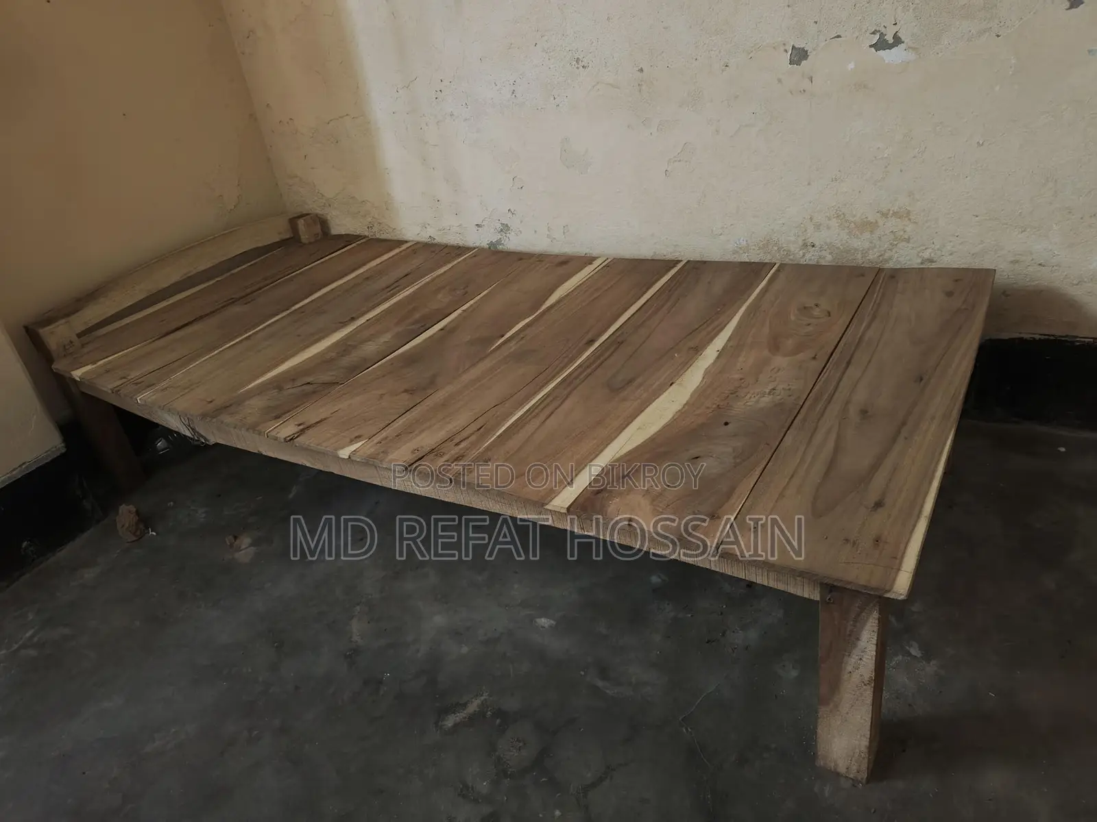 1 Single Bed, and 1 Double Bed