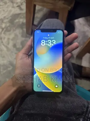Apple iPhone X . (Used)