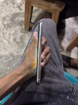 Apple iPhone X . (Used)