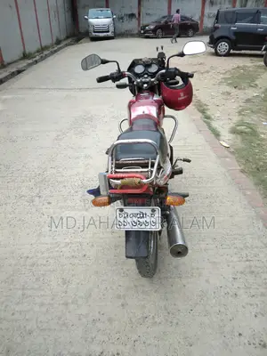 Bajaj CT 100 2005
