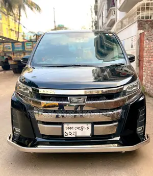 Toyota Noah WXB 2018