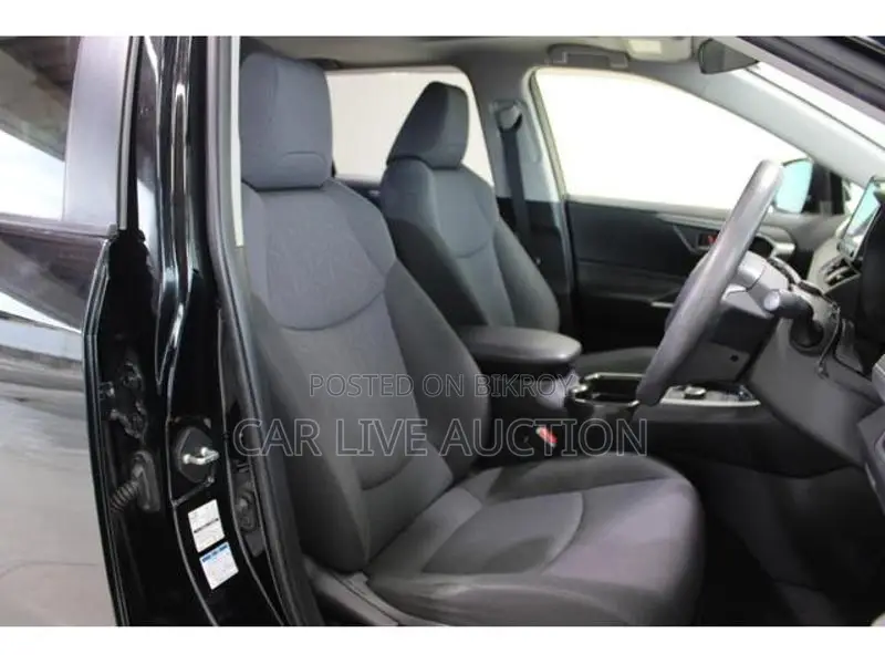 Toyota RAV4 Hybrid X pre order 2021