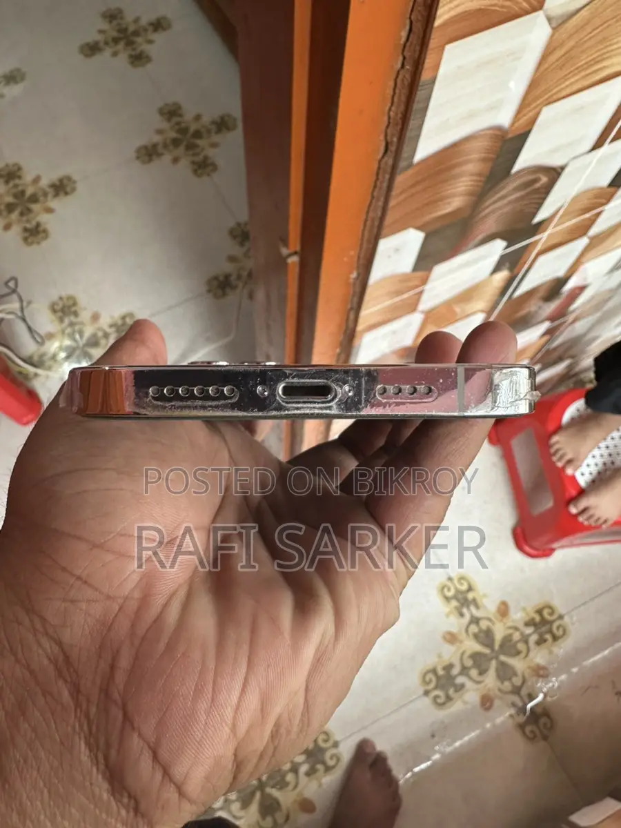 Apple iPhone 14 Pro Max . (Used)