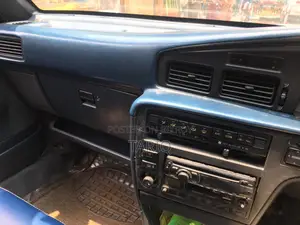 Toyota Corona 1992 Blue