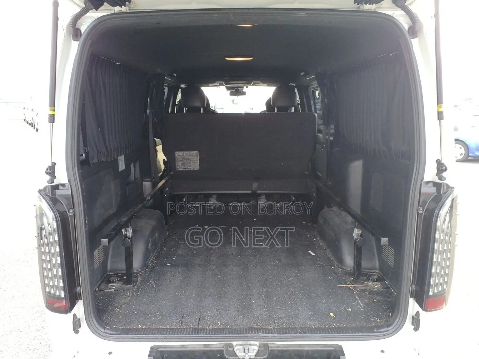 Toyota Hiace SGL Dark Prime II 2021