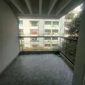 nice looking fully furnish apt rent in banani
