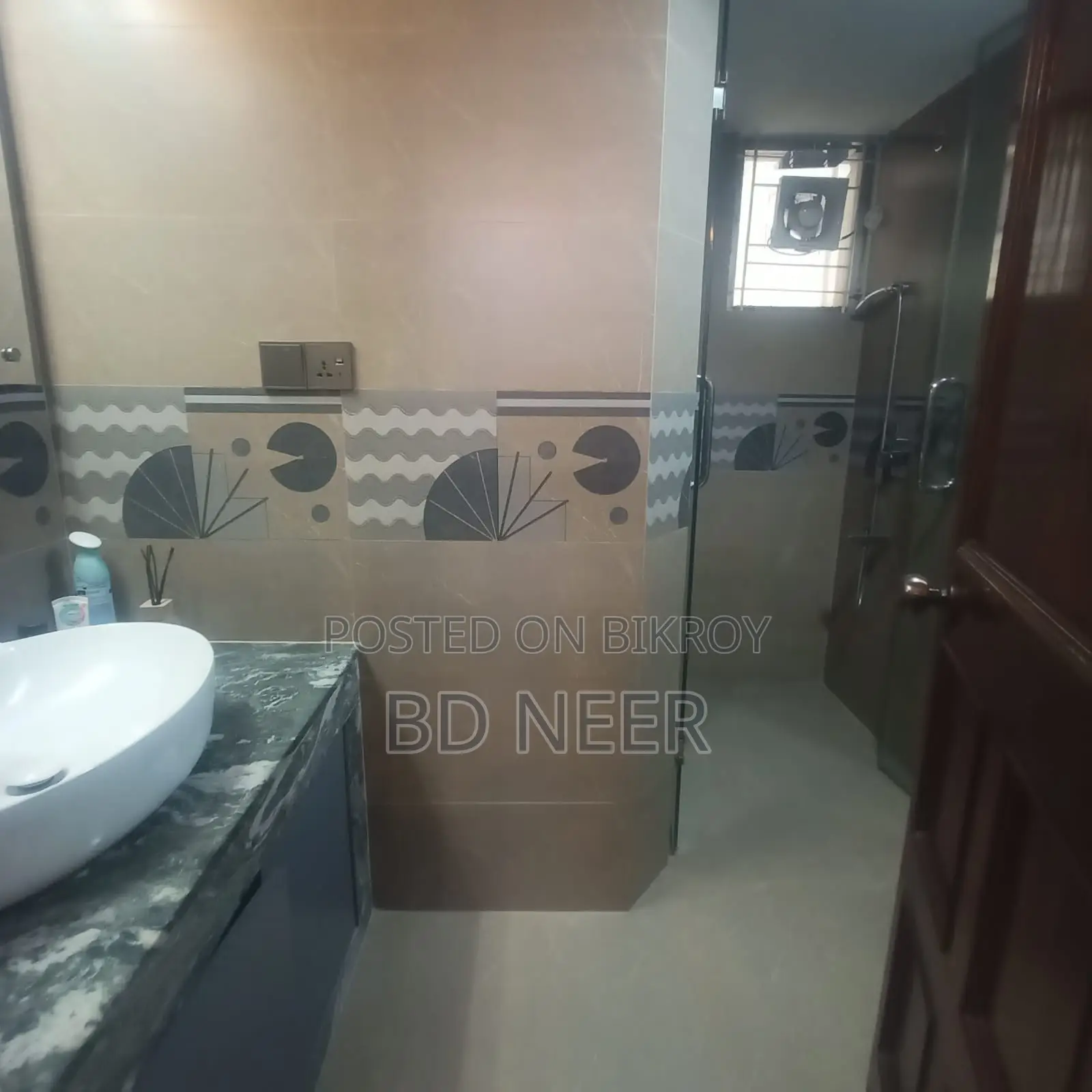 nice looking fully furnish apt rent in banani