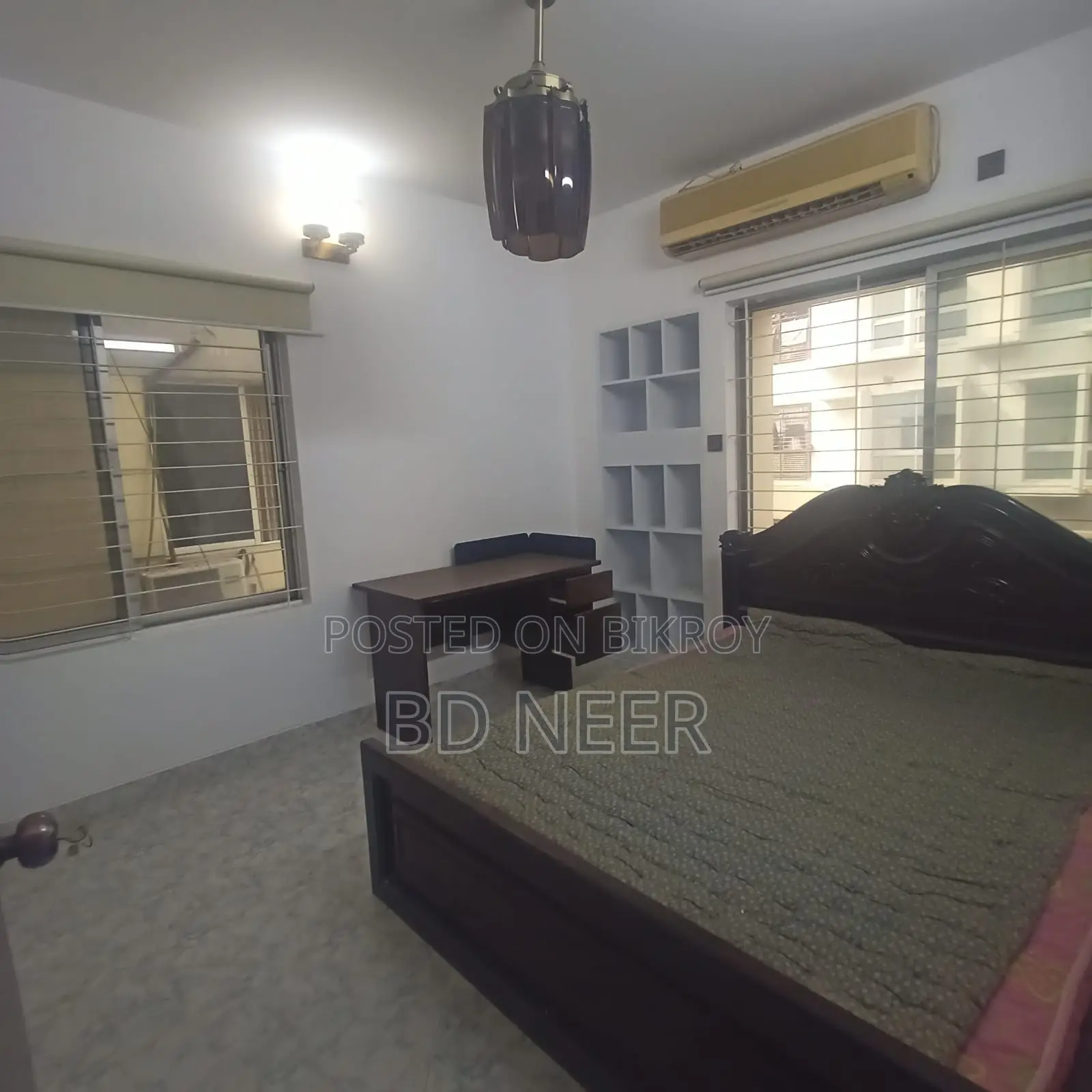 nice looking fully furnish apt rent in banani