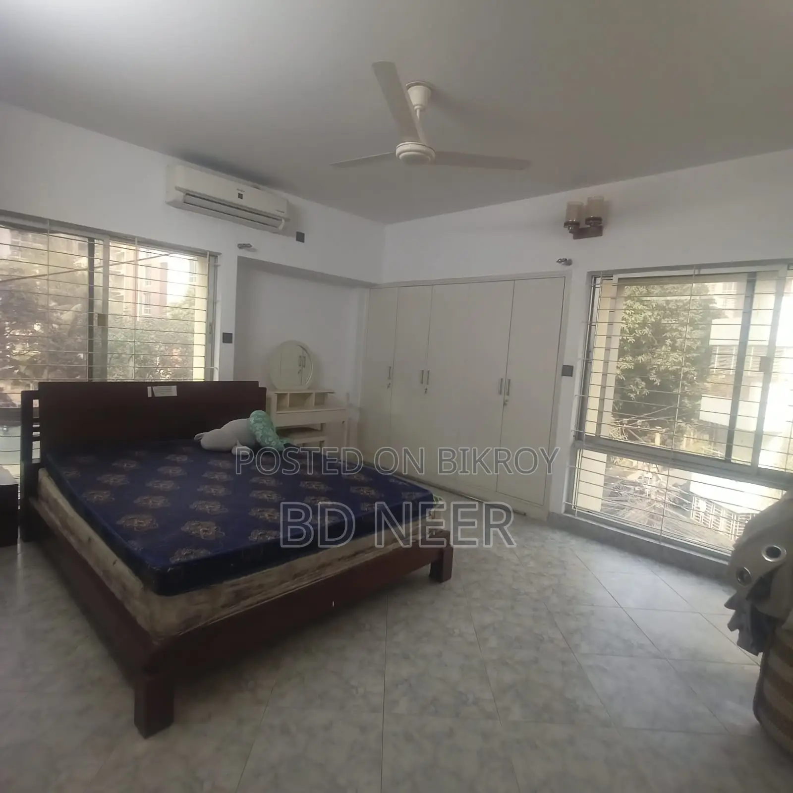 nice looking fully furnish apt rent in banani