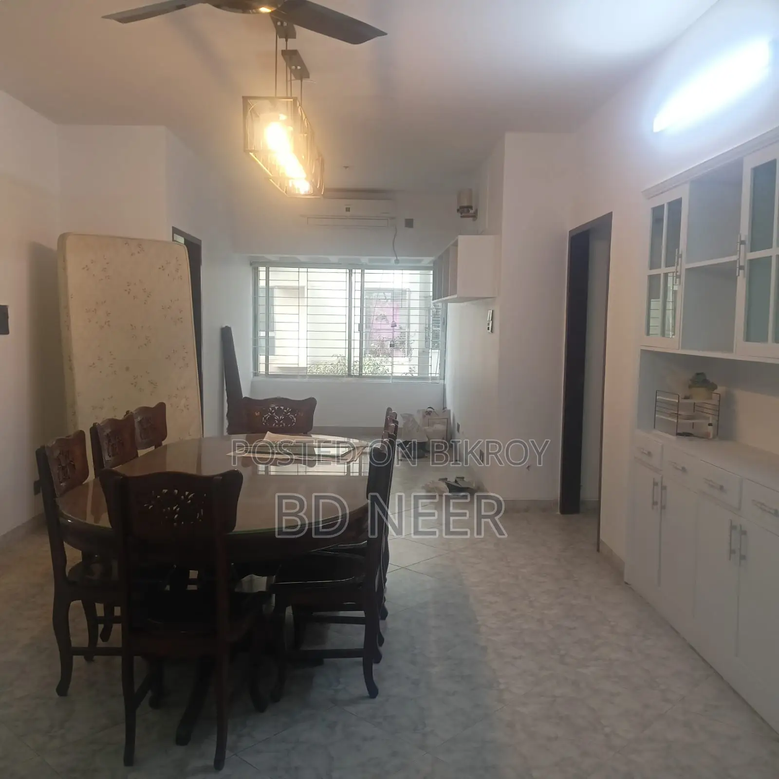 nice looking fully furnish apt rent in banani