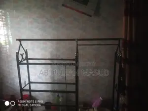 আলনা বিক্রি করা হবে।
