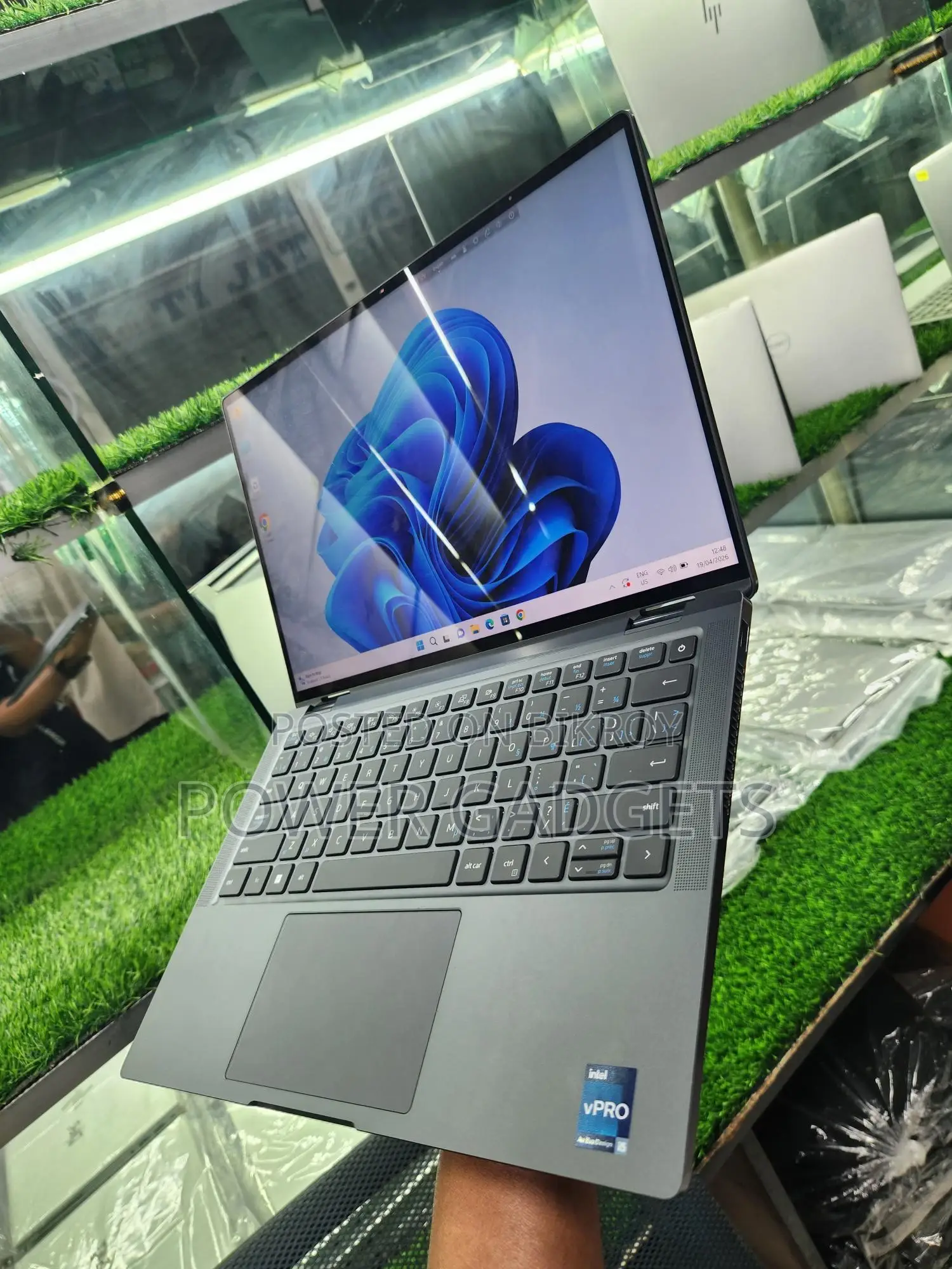 Dell Latitude core i5 12th Gen ( 360° Touch Metal Body )
