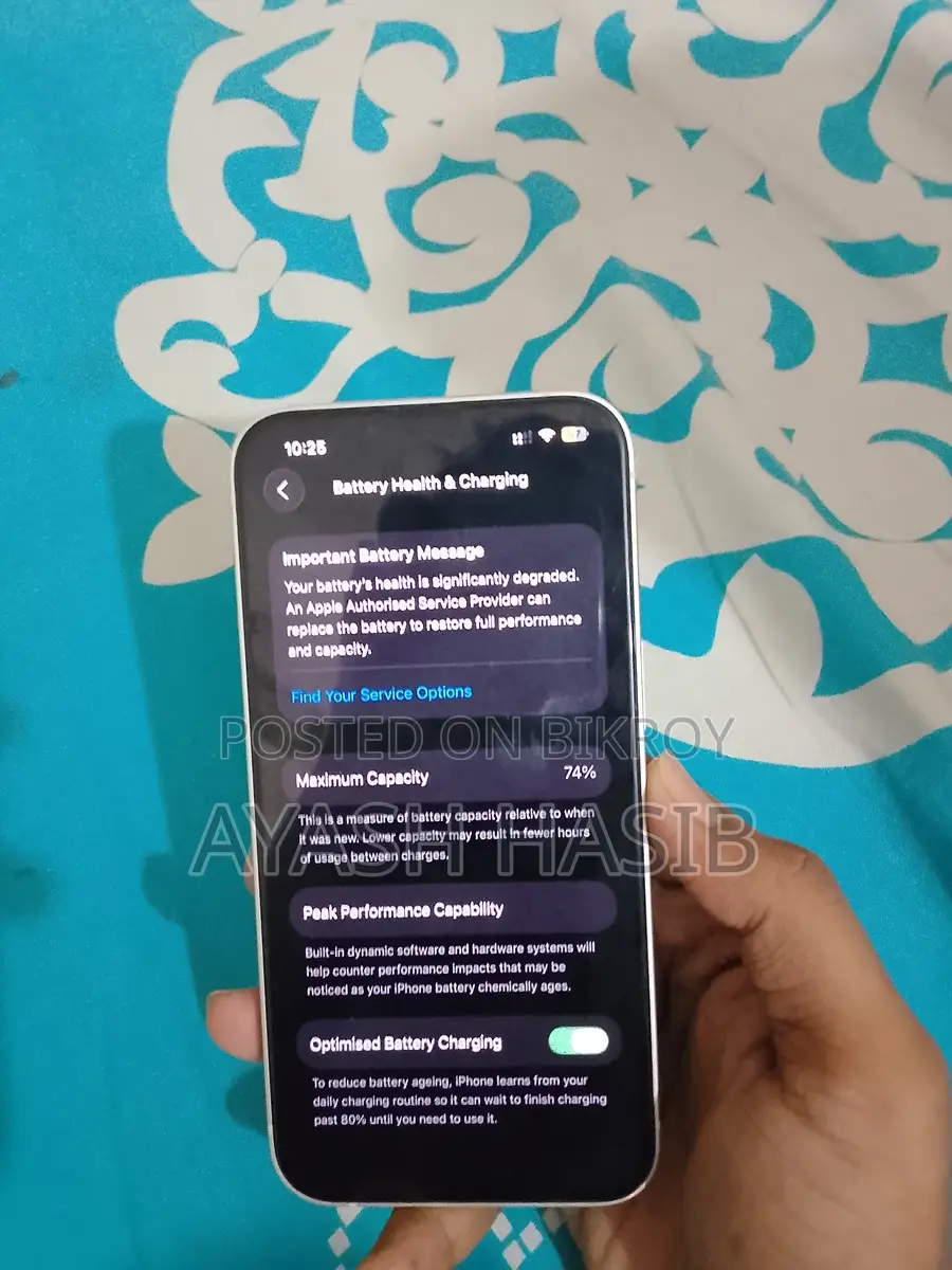 Apple iPhone 13 . (Used)