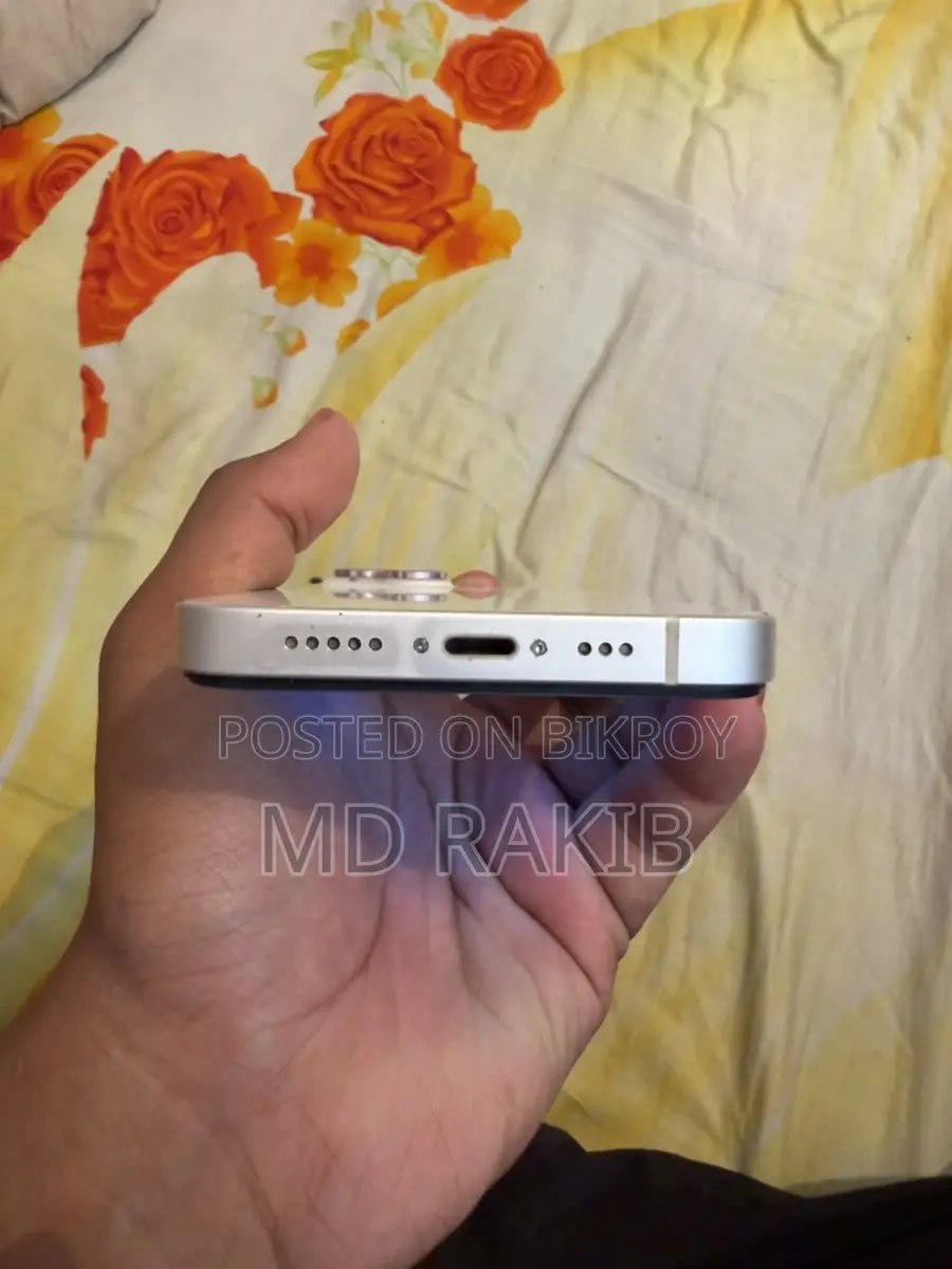 Apple iPhone 14 (Used)