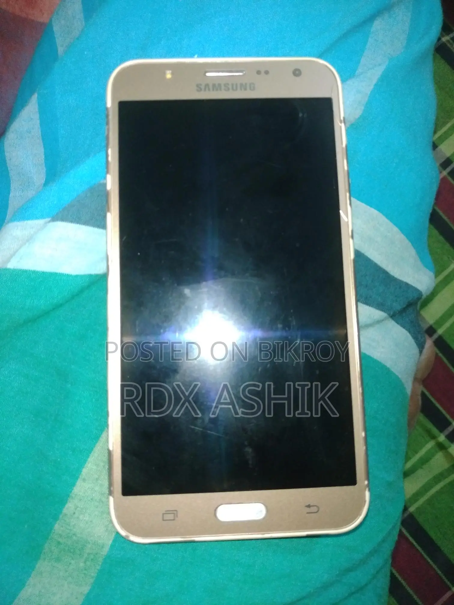 Samsung Galaxy J7 (Used)