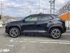 Toyota Yaris Cross Hybrid Z pre order 2021