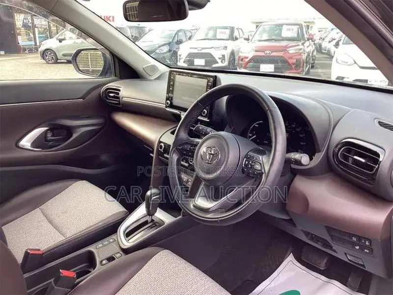 Toyota Yaris Cross Hybrid Z pre order 2021