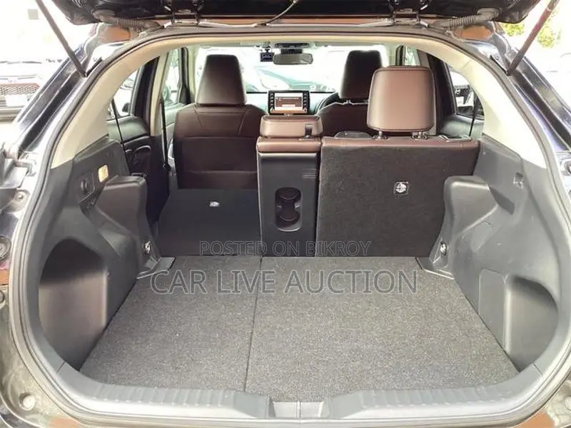 Toyota Yaris Cross Hybrid Z pre order 2021