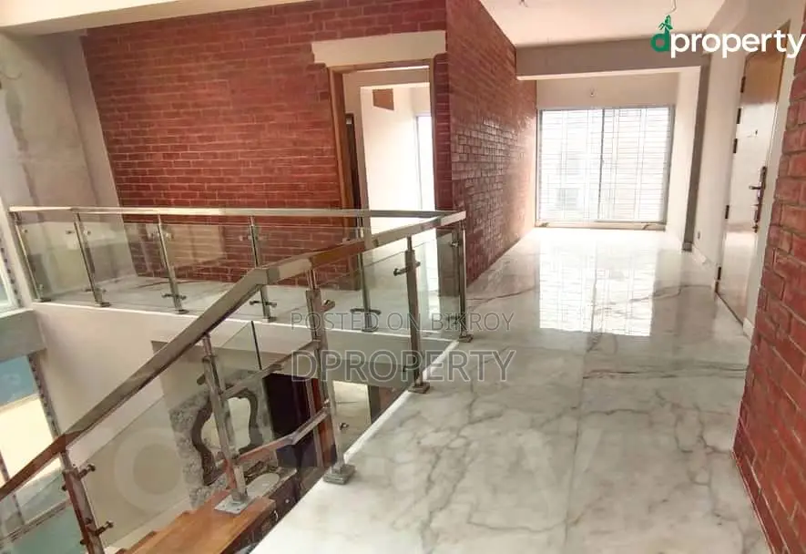 4bdrm Apartment in Basundhara for Rent