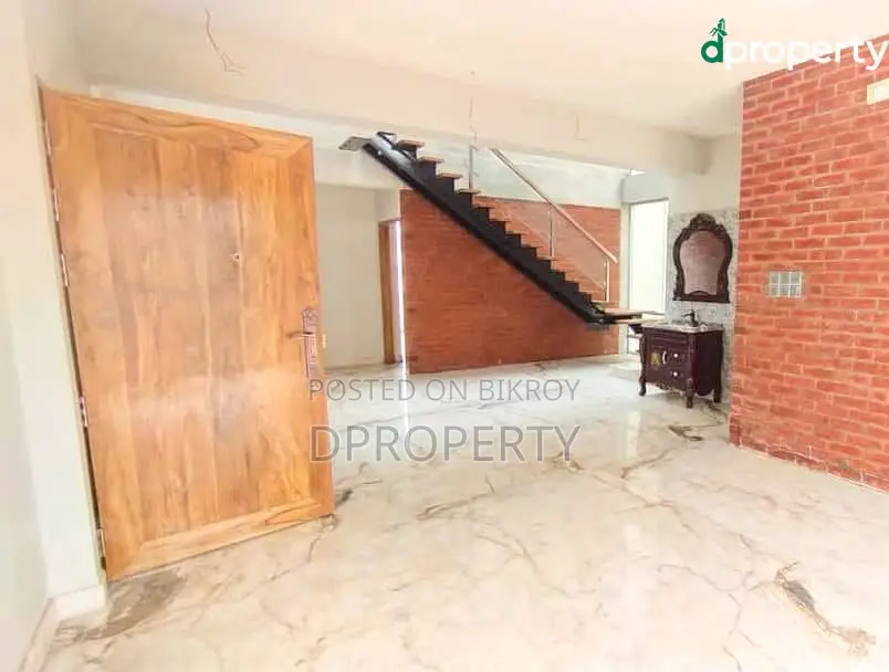 4bdrm Apartment in Basundhara for Rent