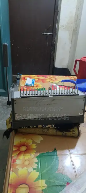 একটি স্পাইরাল বাইন্ডিং মেশিন বিক্রি করা হবে।