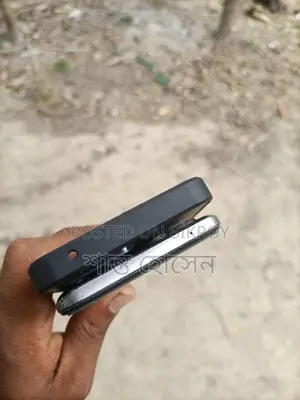 Realme 8 4 128 (Used)