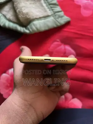 Apple iPhone 11 128 GB Yellow