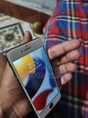 Apple iPhone 7 (Used)