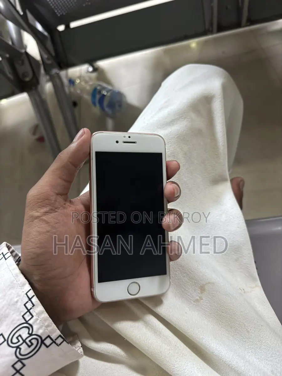 Apple iPhone 6S (Used)