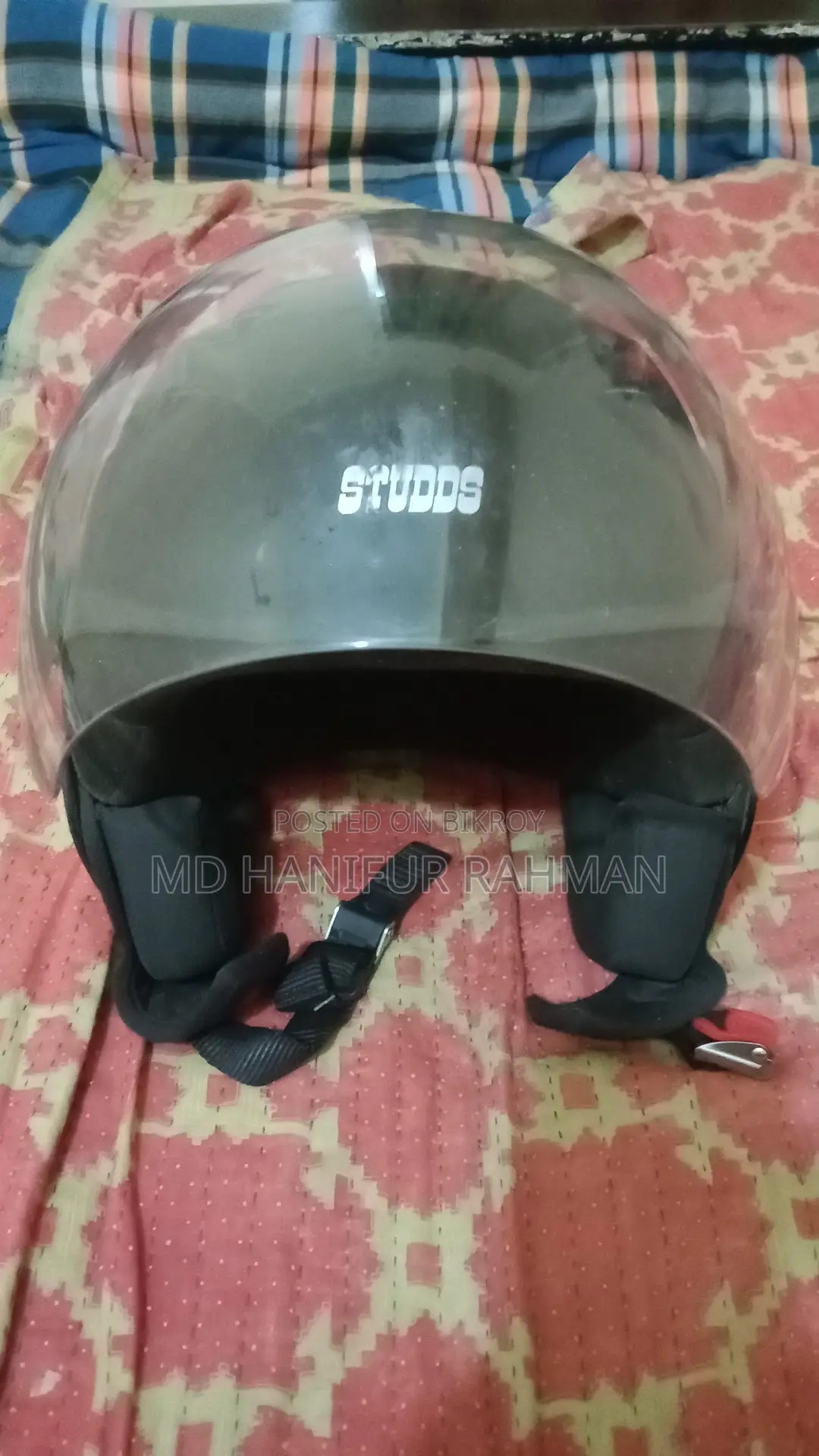 STUDDS HELMET