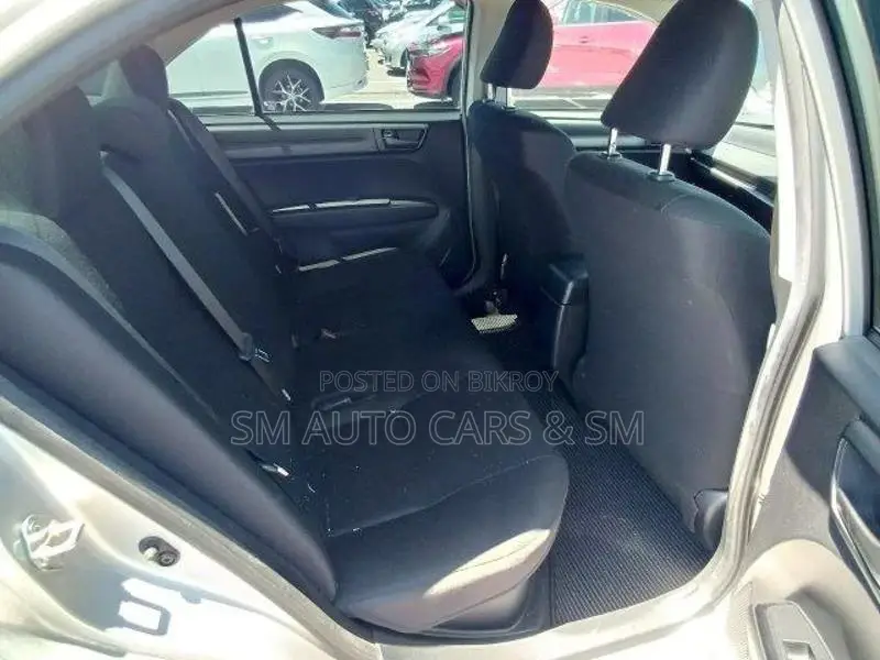 Toyota Axio Ex Silver 4.5 Point 2021