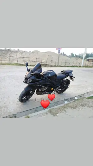 Yamaha R15 2019