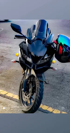 Yamaha R15 2019