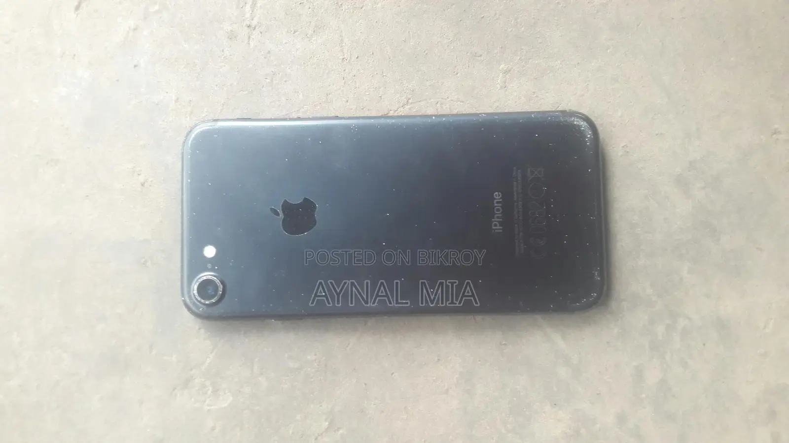 Apple iPhone 7 (Used)