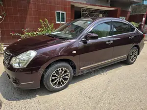 Nissan Bluebird Selfie 2006