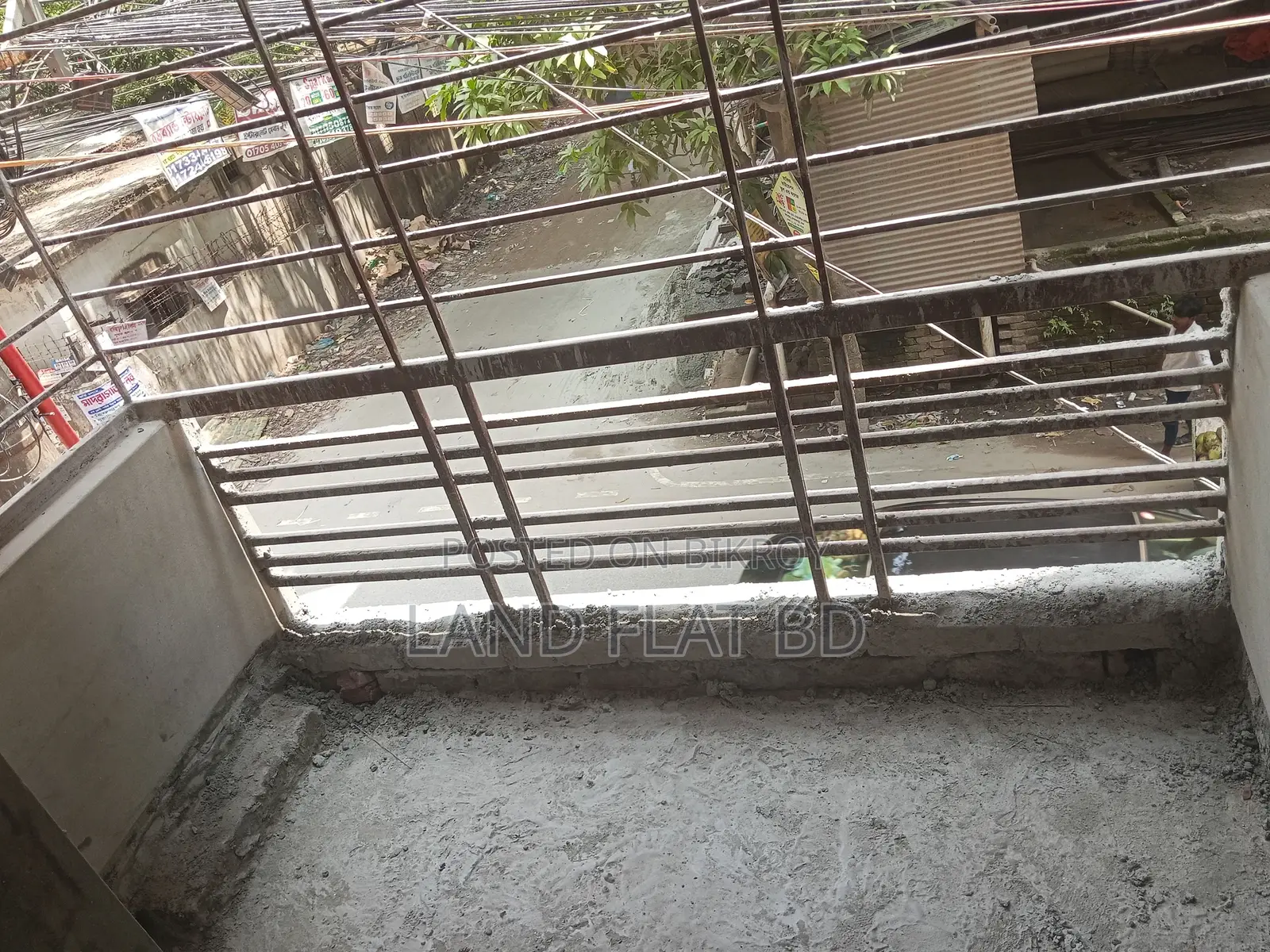 North-East Corner Plot @ Chondrima Housing, 1050 Sq Ft Flat for Sale
