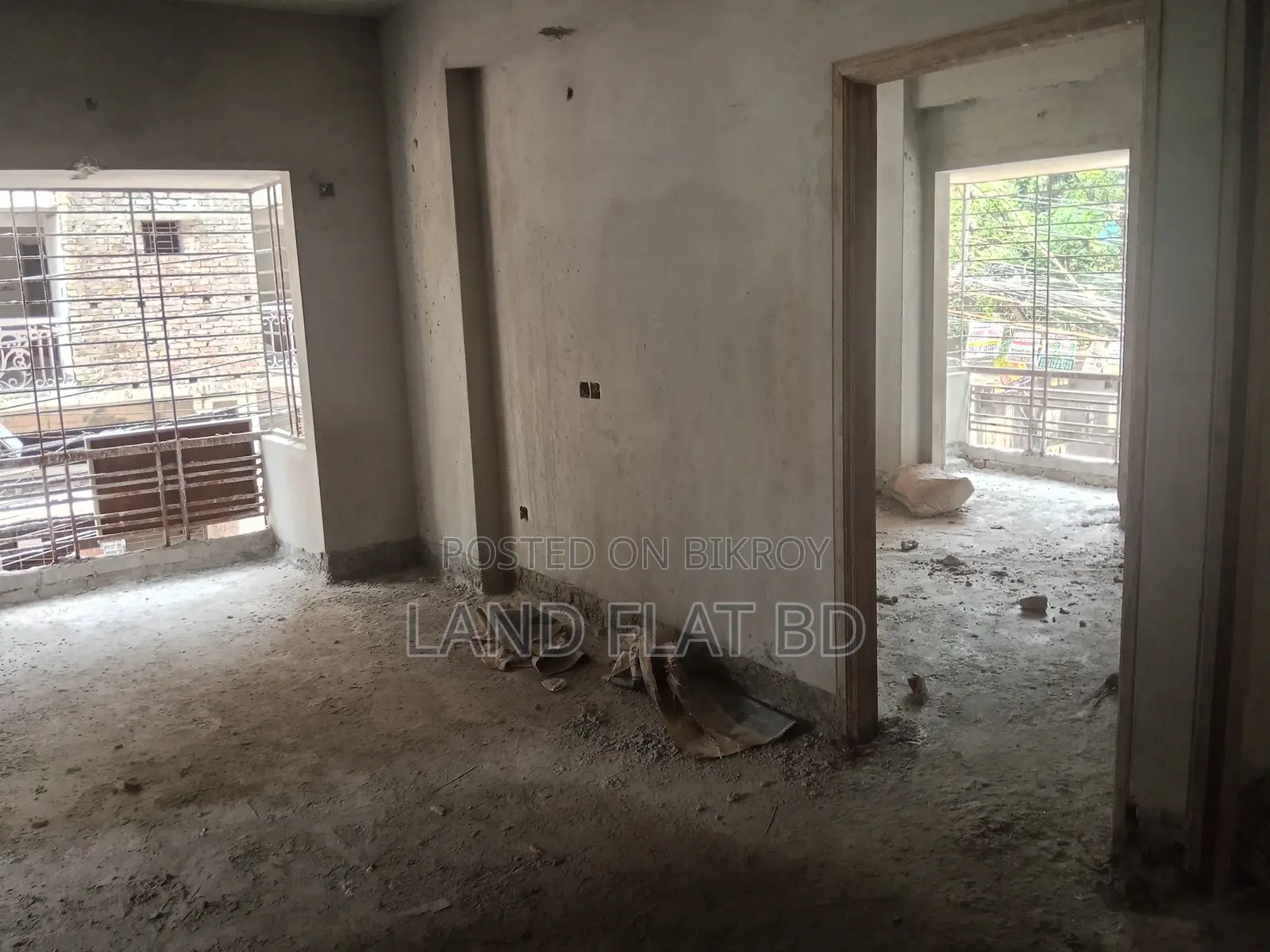 North-East Corner Plot @ Chondrima Housing, 1050 Sq Ft Flat for Sale
