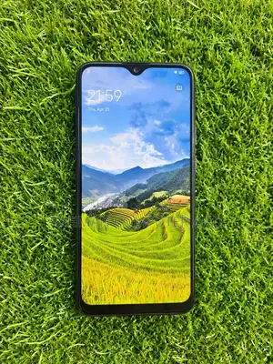 Vivo Y50 new 4GB/64 GB (Used)