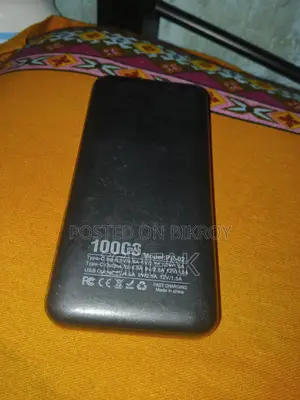 ২টি ব্যবহৃত পাওয়ার ব্যাংক ১০০০০ mAh – ফাস্ট চার্জিং