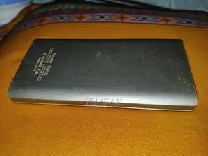 ২টি ব্যবহৃত পাওয়ার ব্যাংক ১০০০০ mAh – ফাস্ট চার্জিং