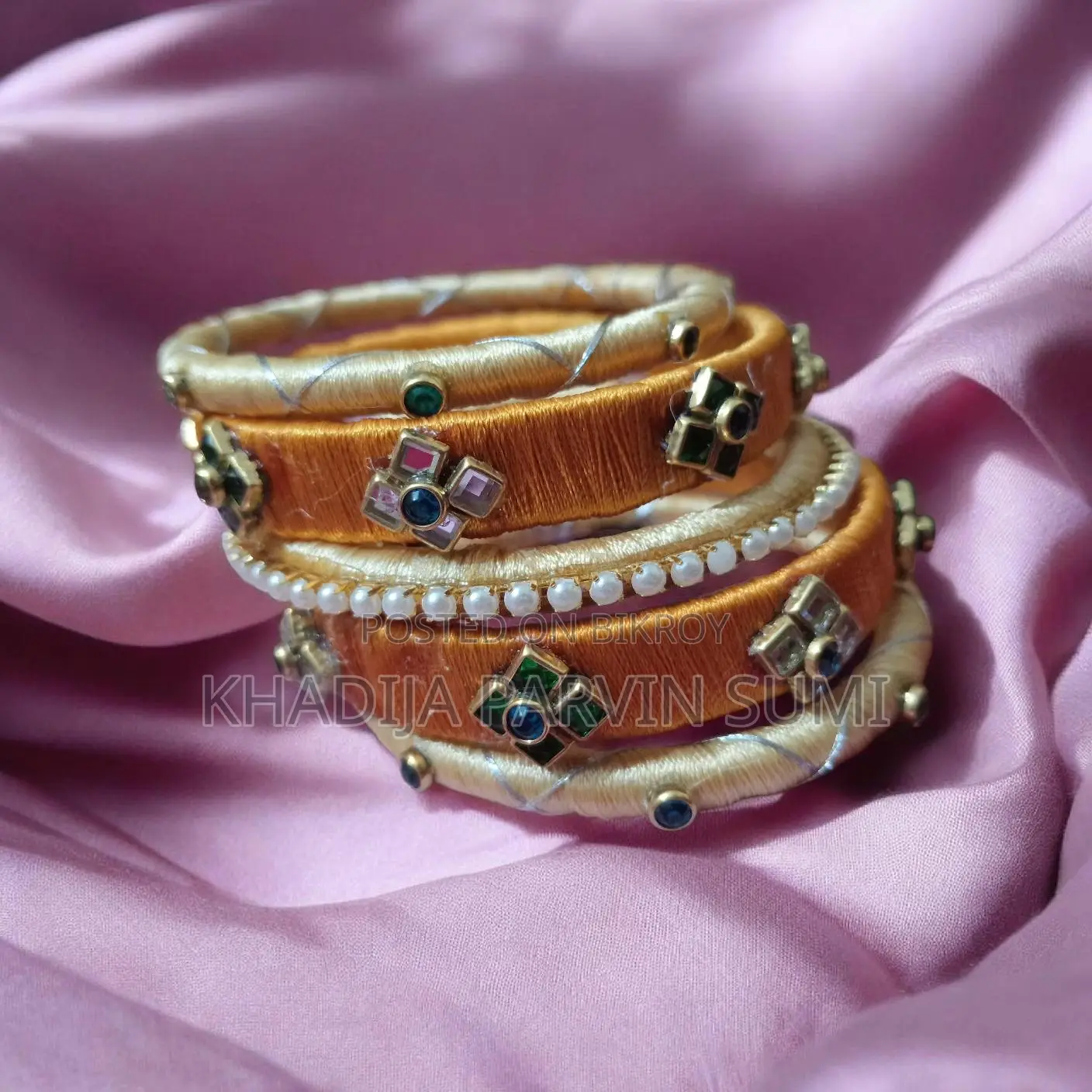 Kundan Bangles