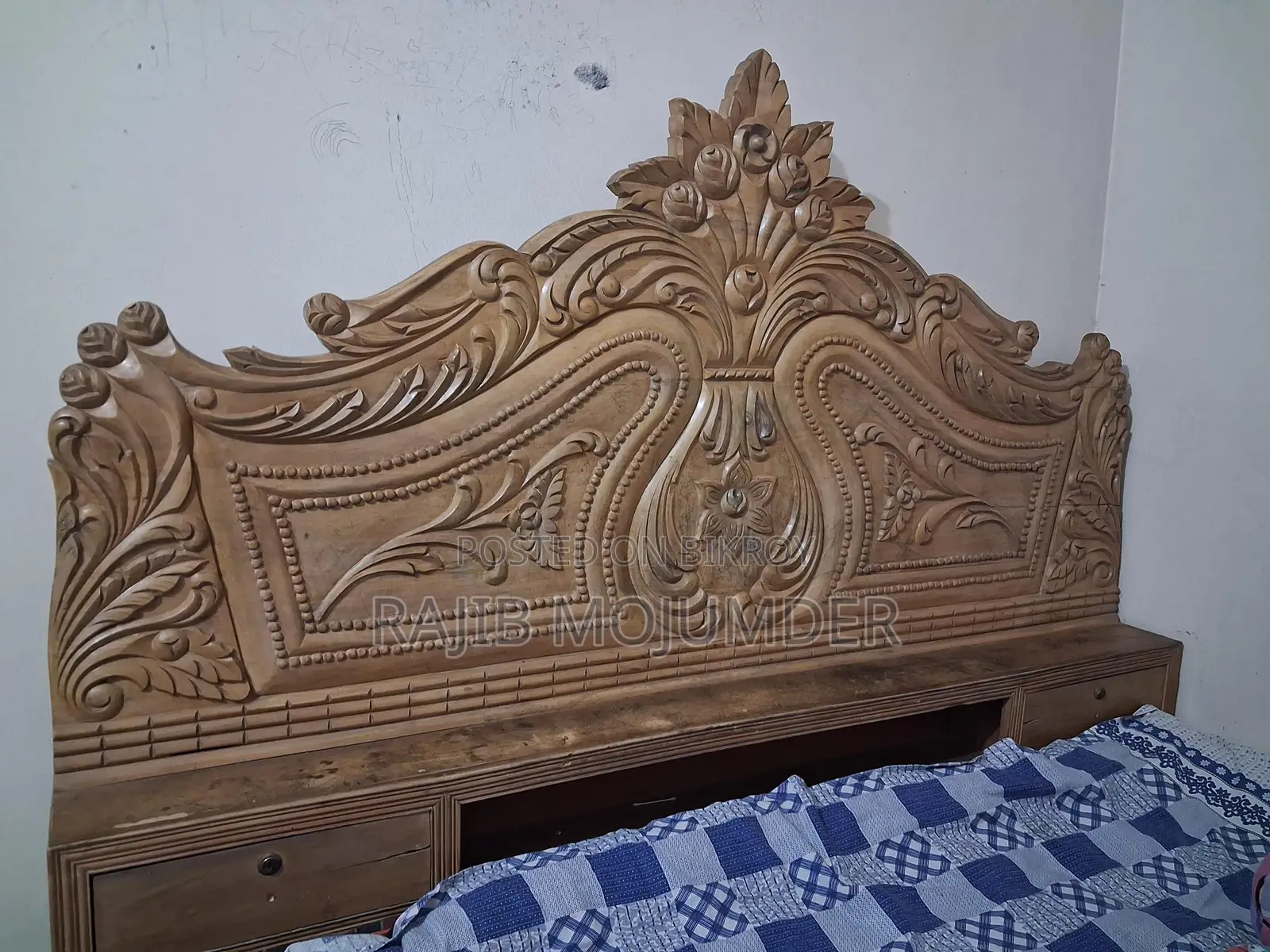 Akashmoni Wood Full Box 6ft x 7ft Bed