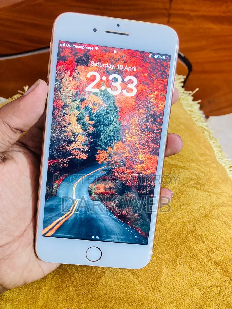 Apple iPhone 8 Plus (Used)