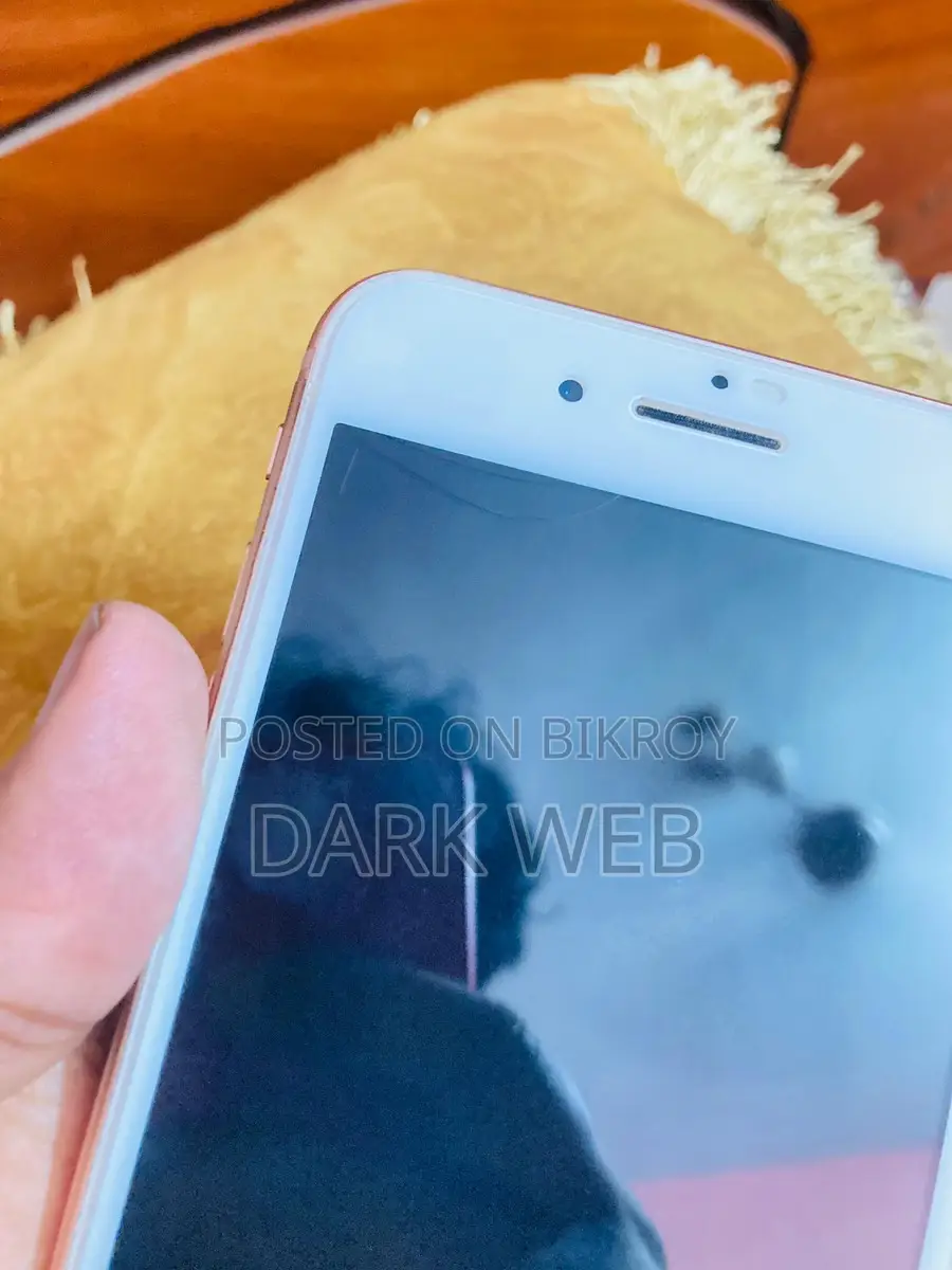 Apple iPhone 8 Plus (Used)