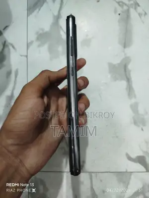 Samsung Galaxy A52 . (Used)