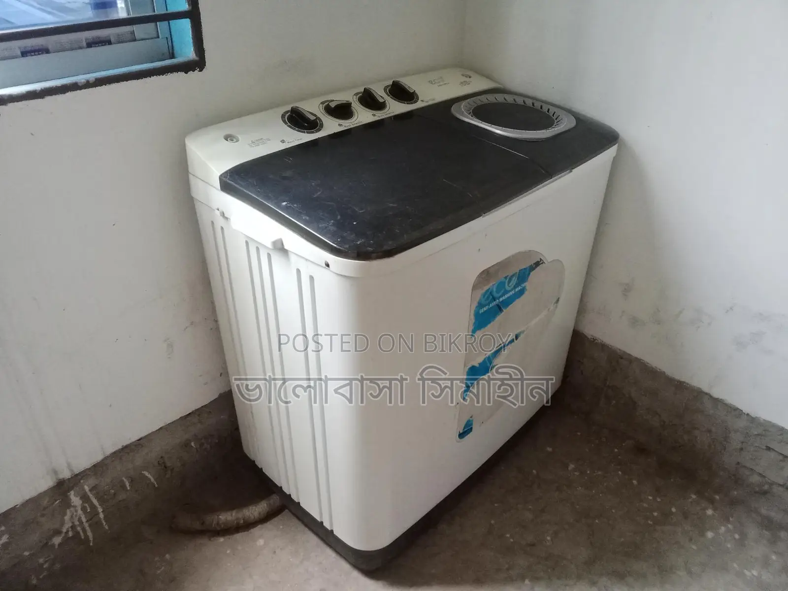 Semi-Auto Washing Machine